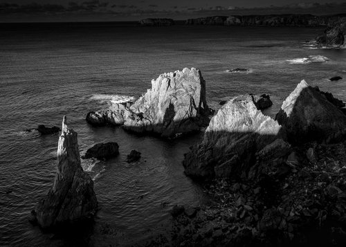 Sea Stacks Mangurstadh - Isle of Harris by Stephen Hodgetts Photography