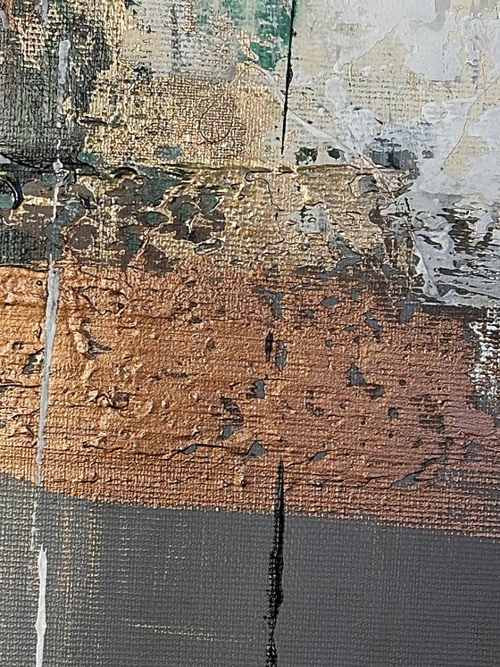 Emerald Mist. Bronze gold