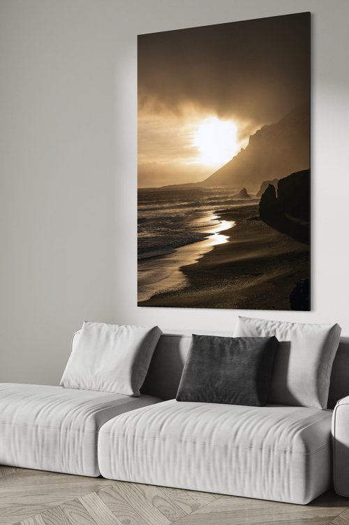 ICELANDIC COAST by Fabio Accorrà