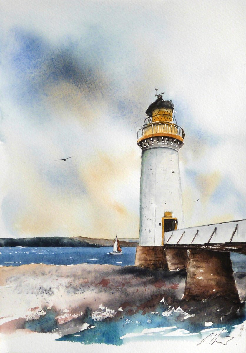 Tobermory Lighthouse by Graham Kemp