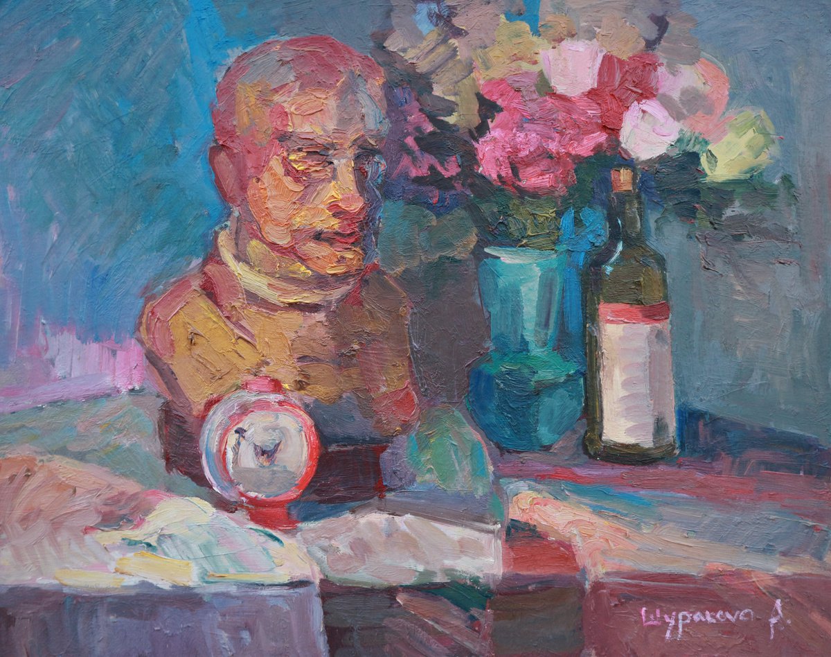 Still life with sculpture by Anna Shurakova