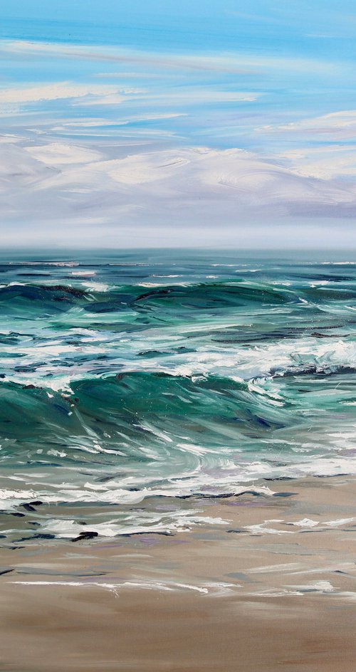 Shimmering Waves by Liza Illichmann