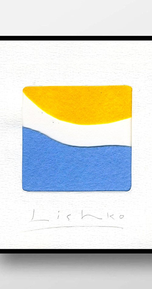 YELLOW AND BLUE 15.5*15 CM / 6,10*5,90 INCH \ by V. Lishko