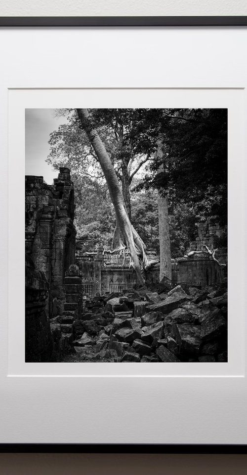 Angkor Series No.3 (B&W) by Serge Horta