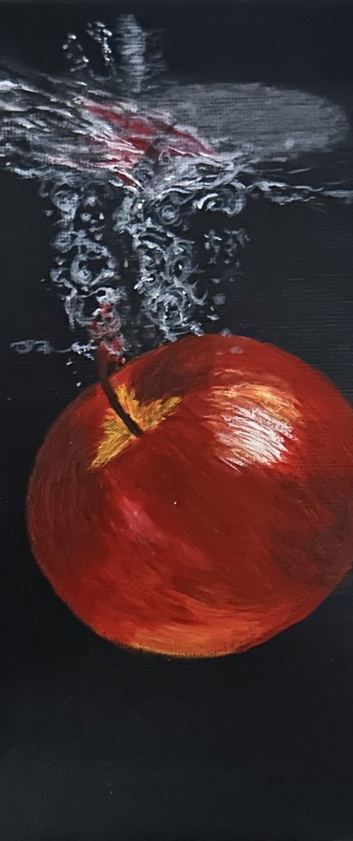 Apple splash. by Maxine Taylor