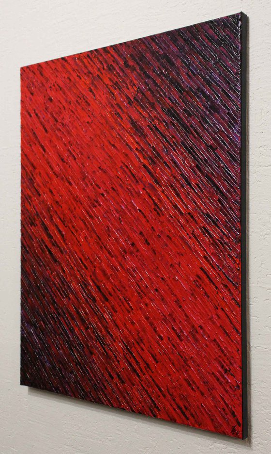 Red iridescent purple knife texture