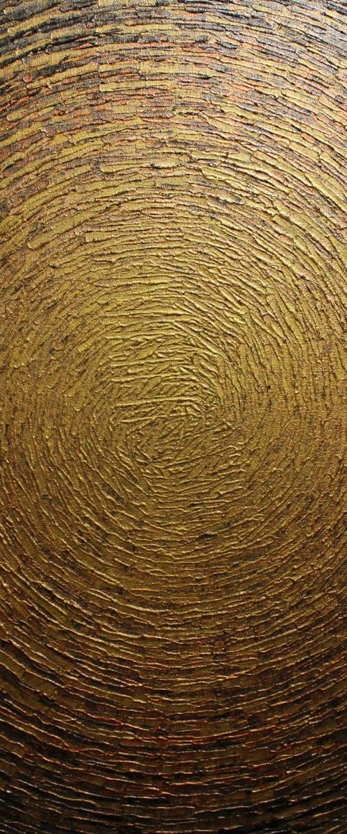 Iridescent gray bronze gold shine by Jonathan Pradillon