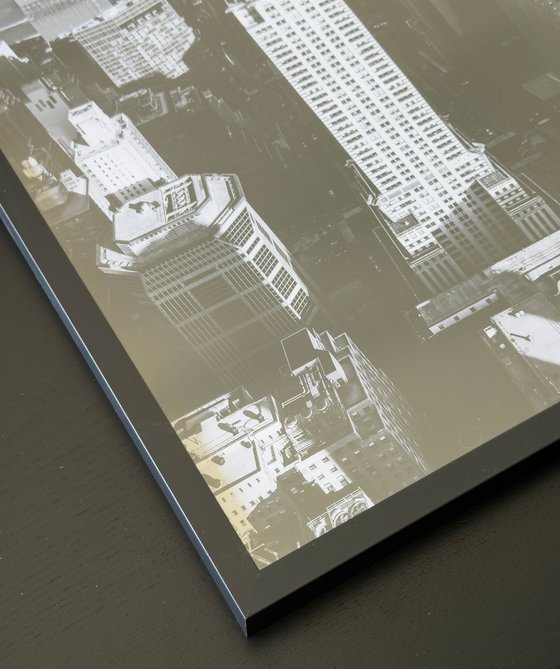 LIGHTS AND SHADOWS IN NYC XL