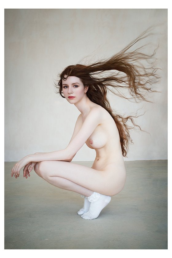 On tiptoe #3. Nude.