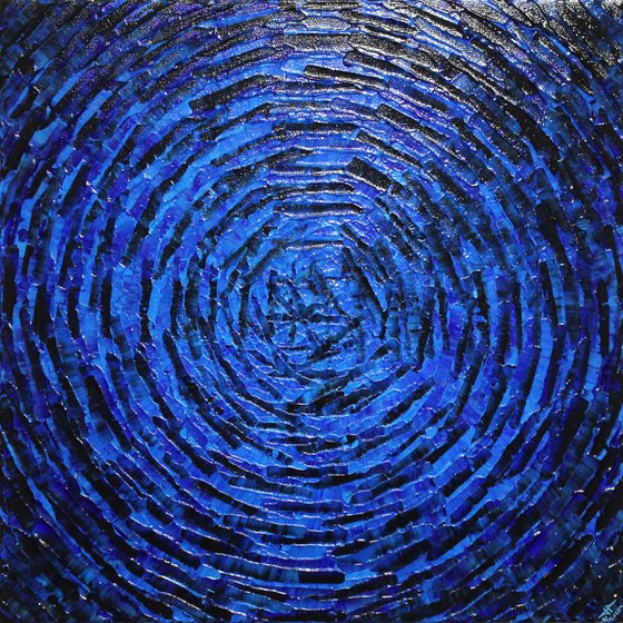 Deep blue concentric burst