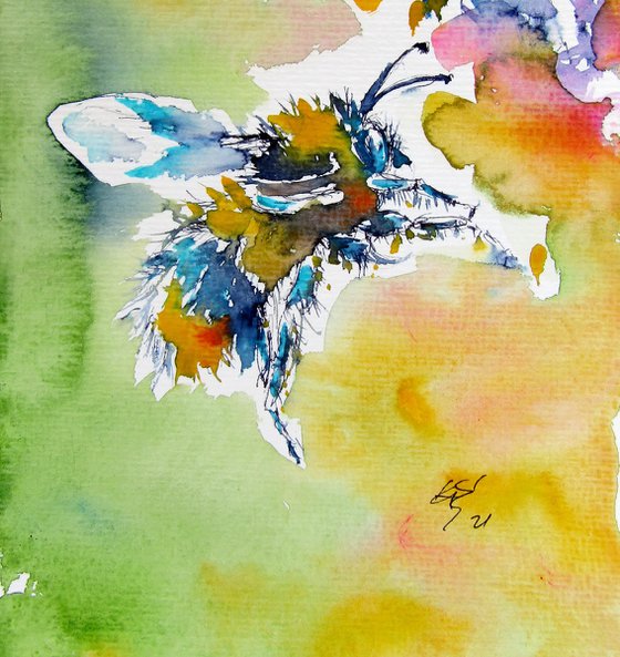 Bee with flower