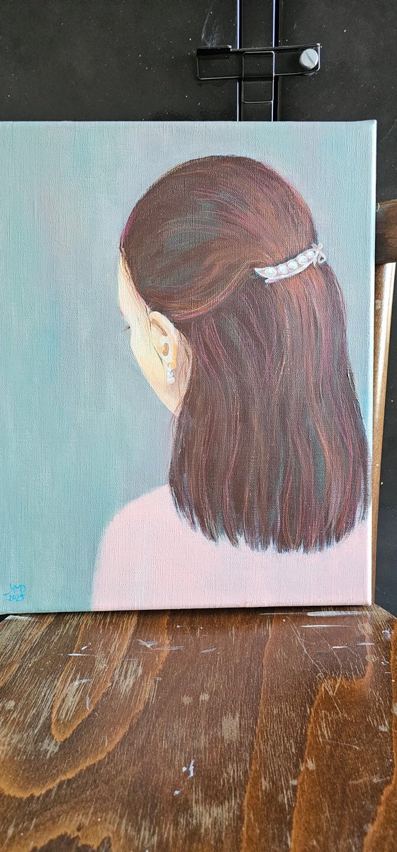 Naoko in pearl earrings