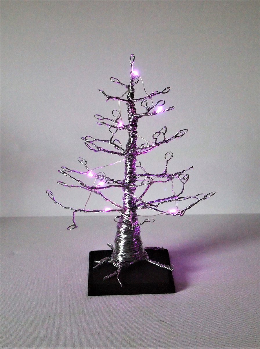 Silver Wire, Christmas Tree with Pink LEDs by Steph Morgan