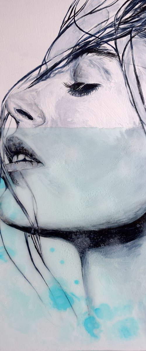 Breathe  II / Underwater/ 75 cm x 50 cm by Anna Sidi-Yacoub