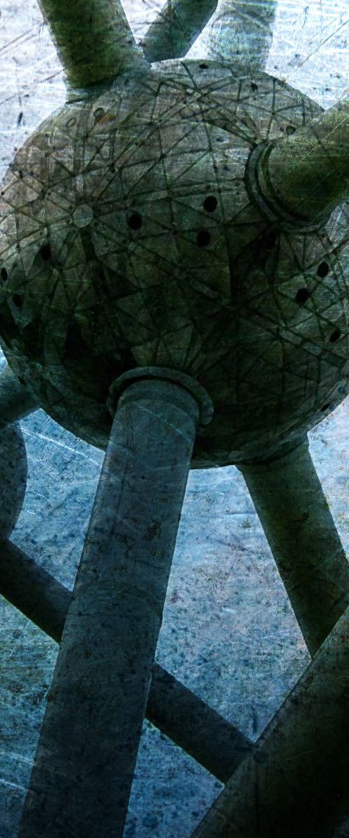 Atomium by Boris Novák