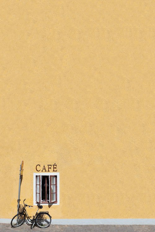 Summer café by Marcus Cederberg