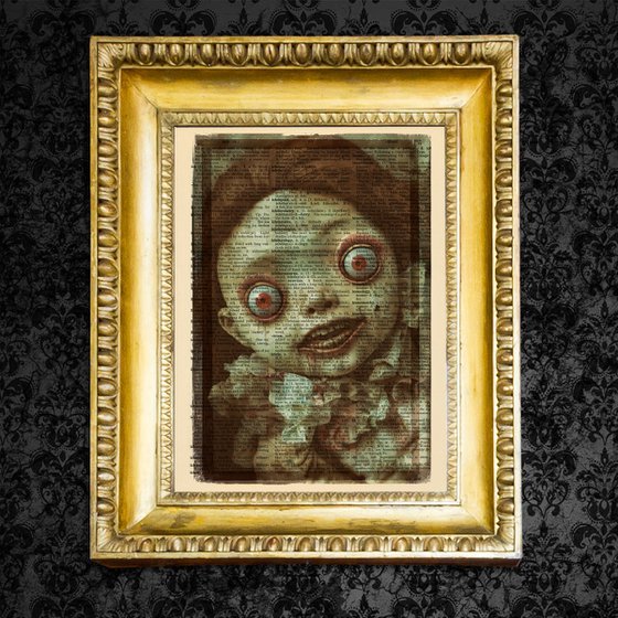 The Horror Show - Creepy Doll