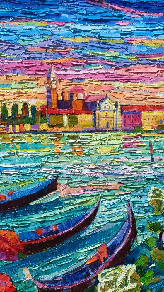 Caramel sunset in Venice