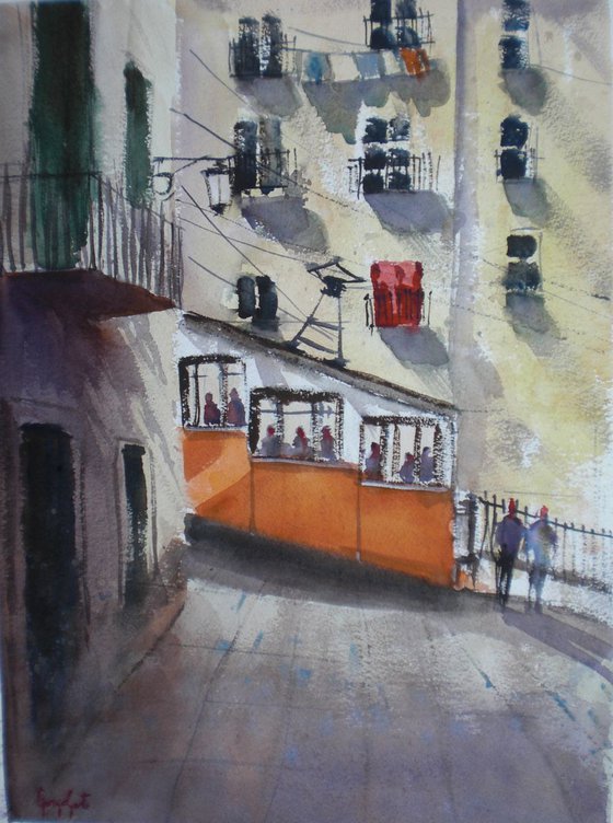 tram in Lisbon 2