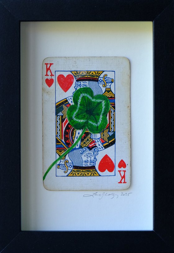 A little bit of luck (king of hearts)