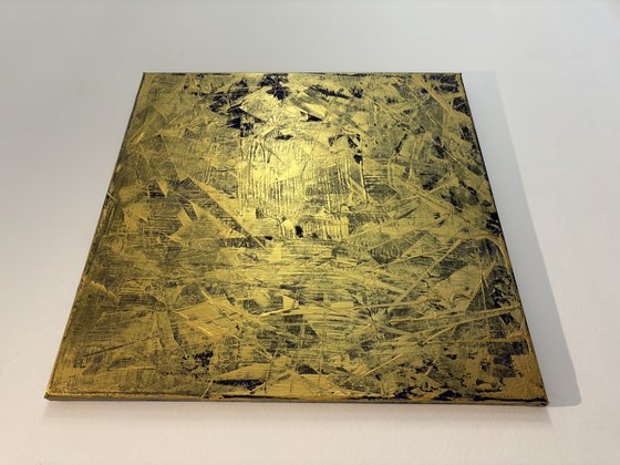 Echoes of Fire 70x70x2 cm