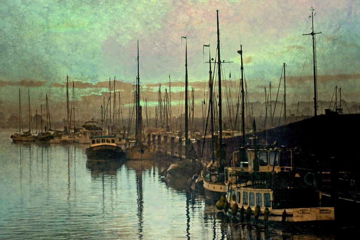 Dawn in the Harbour - Canvas 90 x 60 cm by Sandra Roeken
