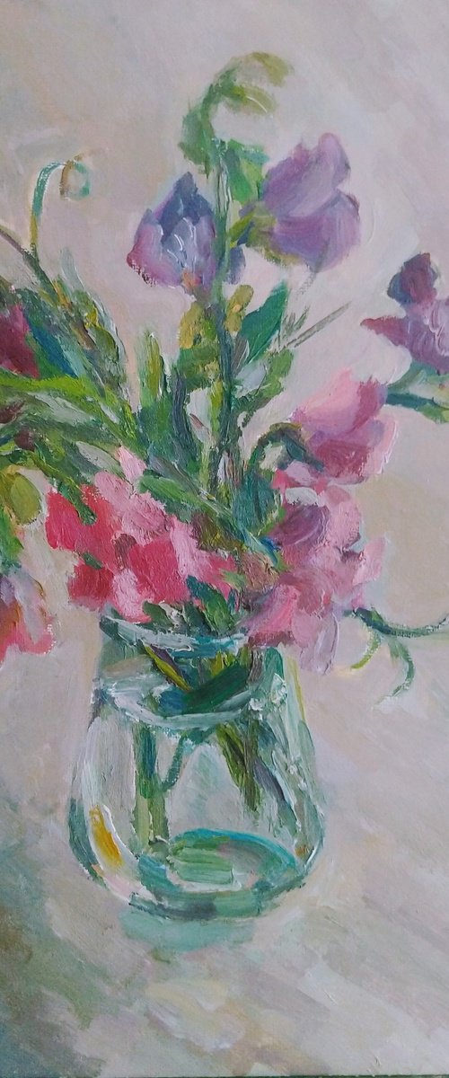 Sweet pea.  Original oil painting 2021 by Elena Klyan