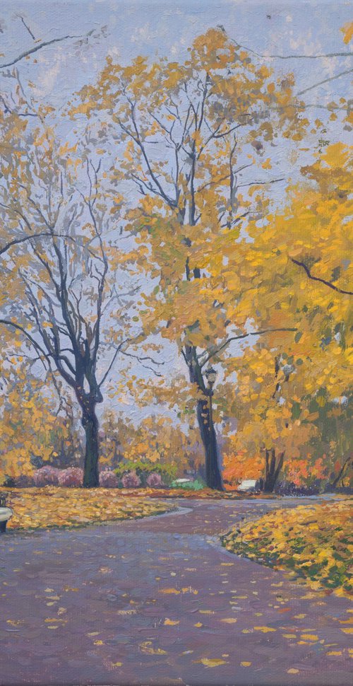 Autumn in Tsaritsyno Park by Simon Kozhin