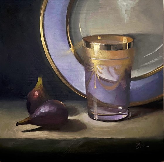 Tea light and figs