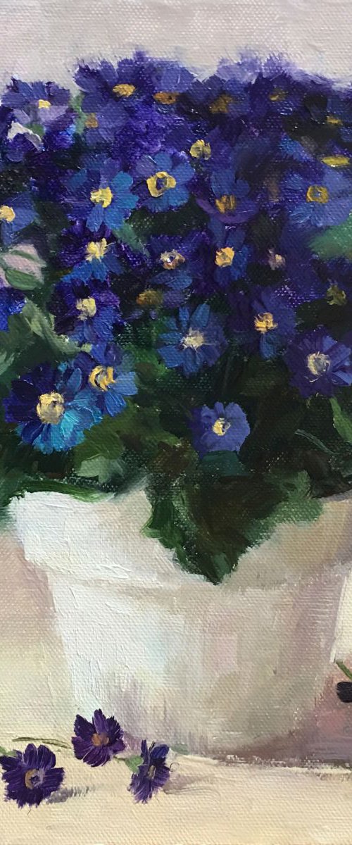 Blue Attration by Ling Strube