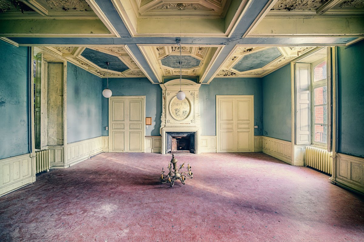 Photorealistic Cityscapes Photograph By Michael Schwan, 30 X 45", 48°49