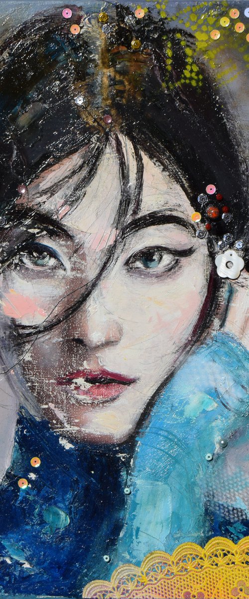 Asian girl (L'une 79-2) by Catalin Ilinca