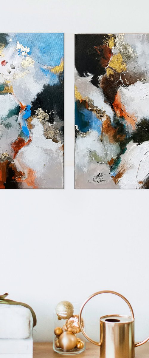 Diptych of paintings with texture. Abstract gold & blue painting by Annet Loginova