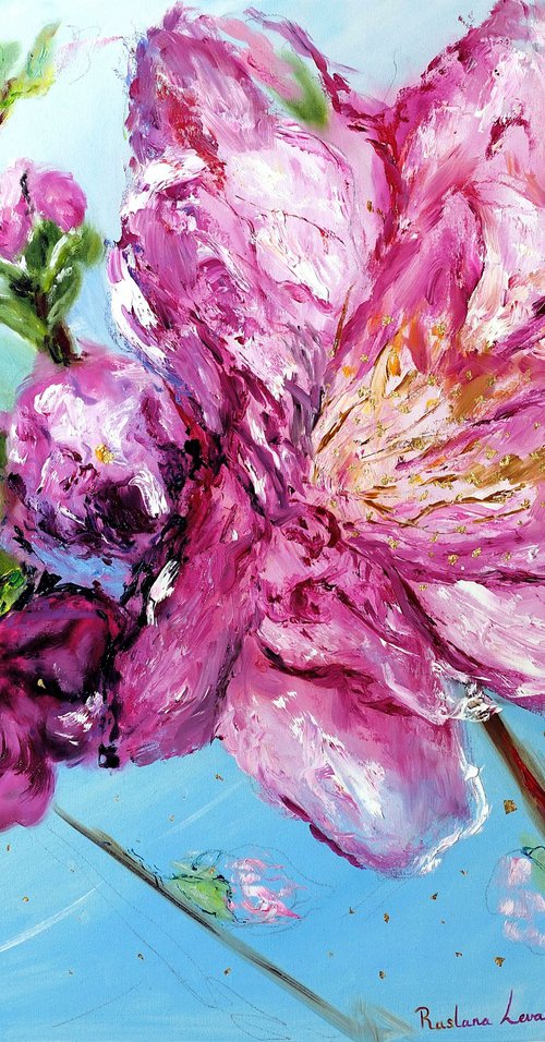 Pink Cherry Blossoms - with gold embelishment by Ruslana Levandovska