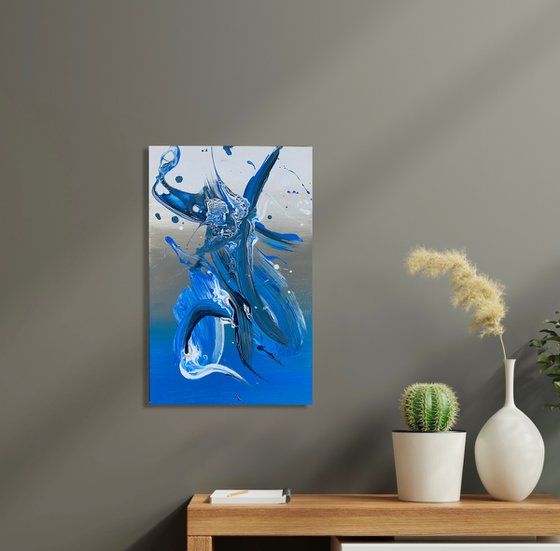 Bright Blue and White creativ artwork