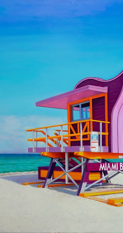 Miami.Lifeguard Tower. by Anastasia Woron