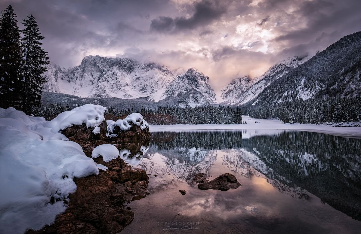 Lago di Fusine winter by Danko Crnkovi?