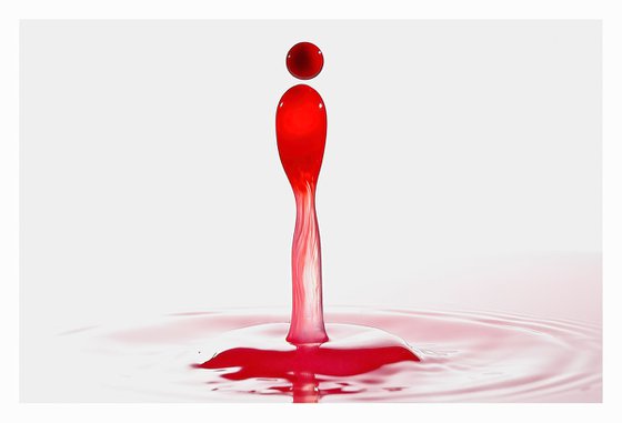 'Almost There' - Liquid Art Waterdrop Collection