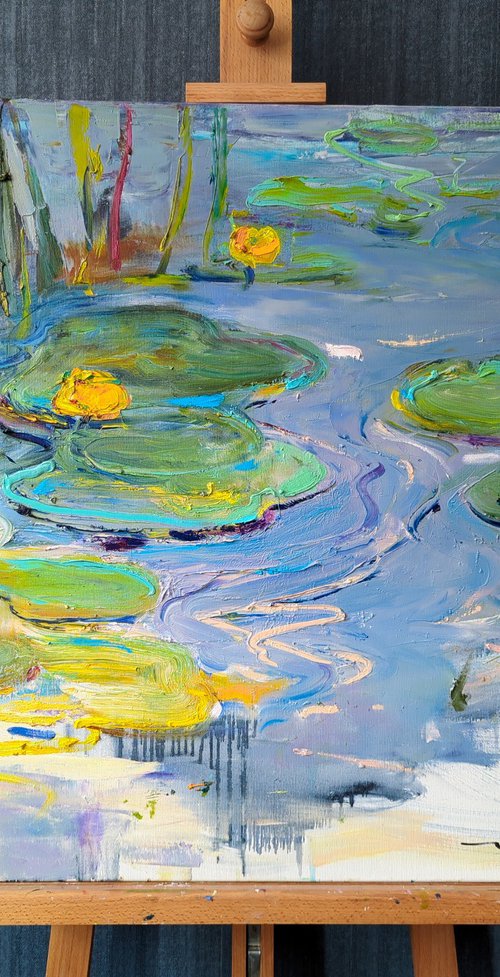 Water lilies by Helen Shukina