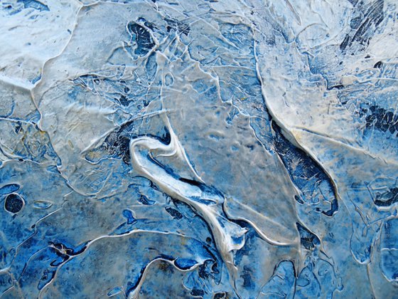 SILVER WAVES. Large Abstract Vertical Blue Silver Textured Painting