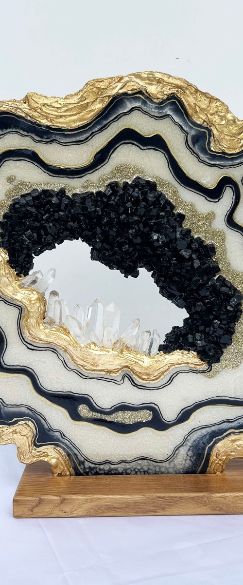 3D Geode Slice by Alexandra Dobreikin
