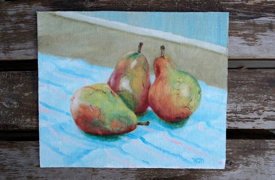 3 Pears