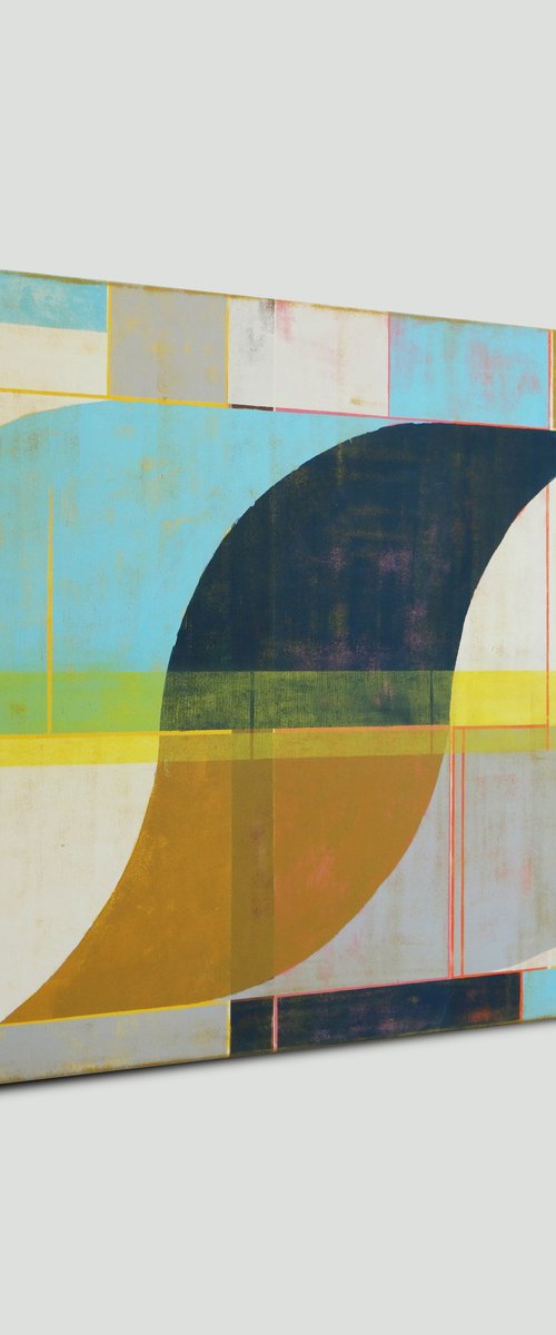 Circle in Circle Fresh by Ronald Hunter