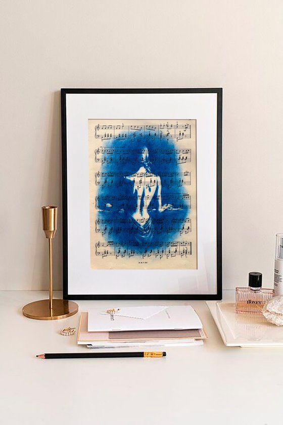 Muse №6 - Blue Moonlight Woman Playing Piano