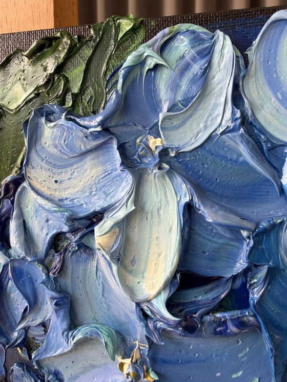 Midnight Hydrangea I — Blue Floral
