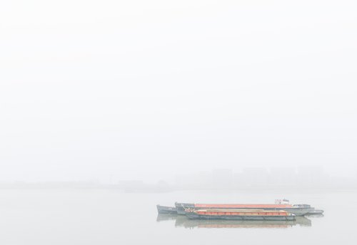 London Fog X (119x84cm) by Tom Hanslien