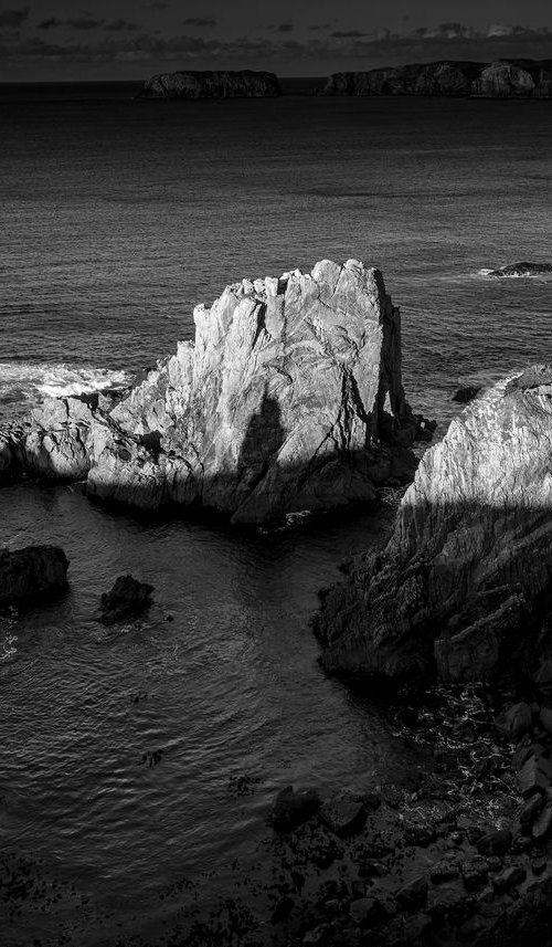 Sea Stacks Mangurstadh - Isle of Harris by Stephen Hodgetts Photography