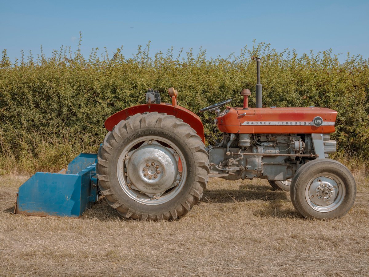 Photorealistic Transport Photograph By Anna Bush, 17 X 12, 135, Original Artwork