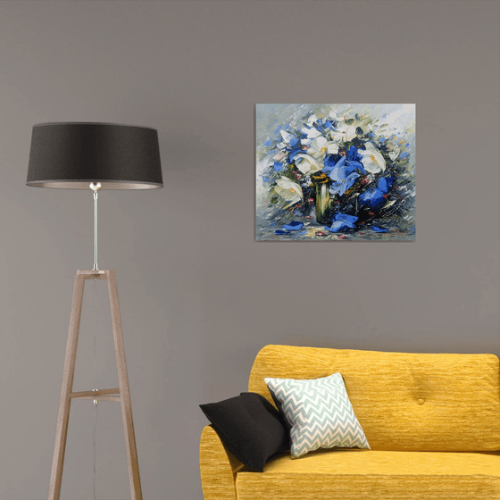 Abstract flowers in vase (60x70cm, oil painting, palette knife, ready to hang)