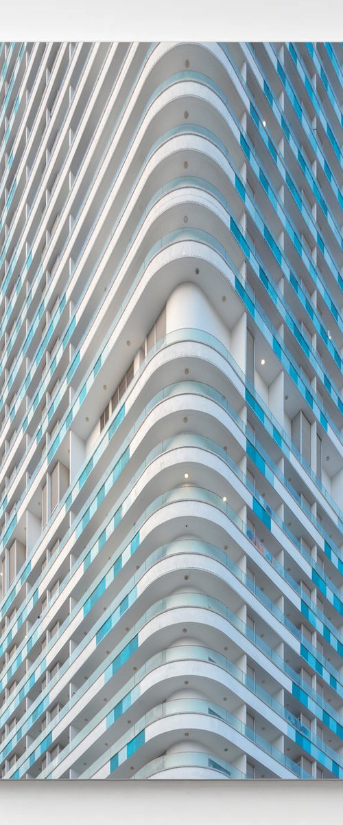 Coastal Blues by Serge Horta